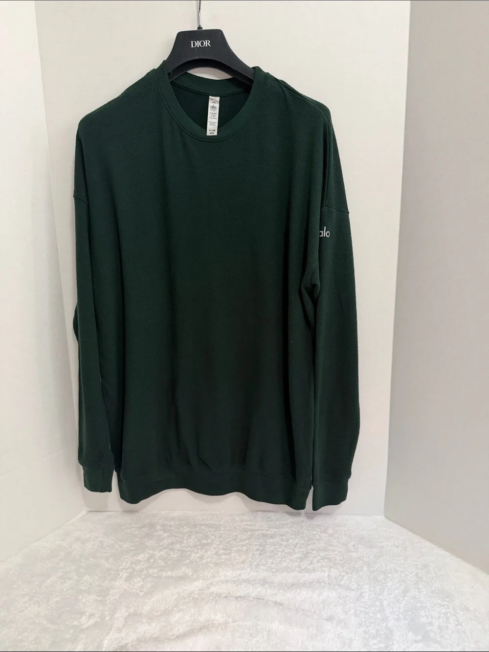 Alo Soho Oversized Crewneck Sweatshirt in Deep Forest Green Size Small
